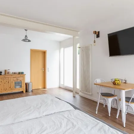 Bed & Breakfast Schoene Rhoen *
